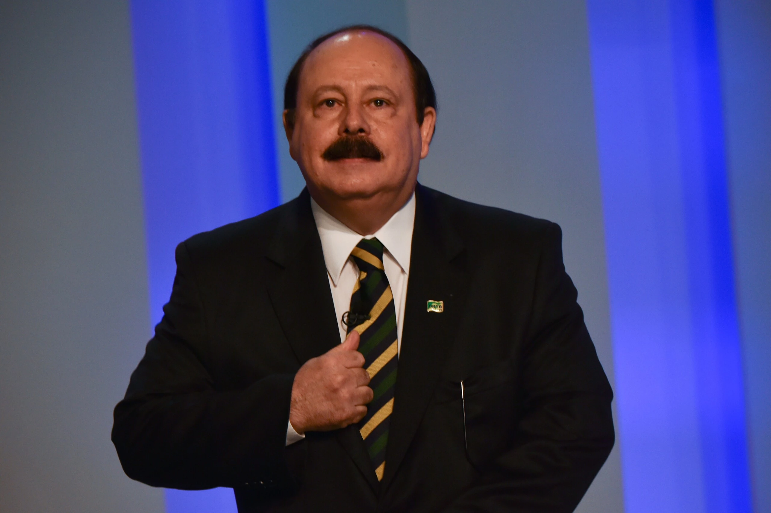 Brazilian presidential candidate for the Brazilian Labour Renewal Party (PRTV) Levy Fidelix attends their last TV debate in Rio de Janeiro, Brazil, on October 2, 2014. The general election will be held on October 5, 2014.  AFP PHOTO / YASUYOSHI CHIBA        (Photo credit should read YASUYOSHI CHIBA/AFP/Getty Images)