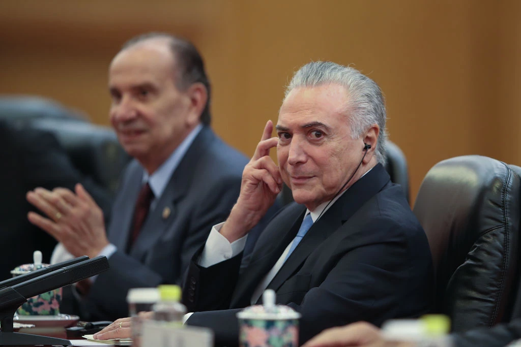Temer na China