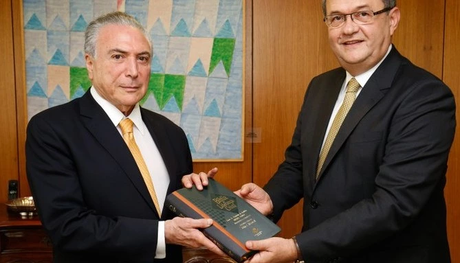 Alan-Santas-PR-Pastor-Samuel--1495484140