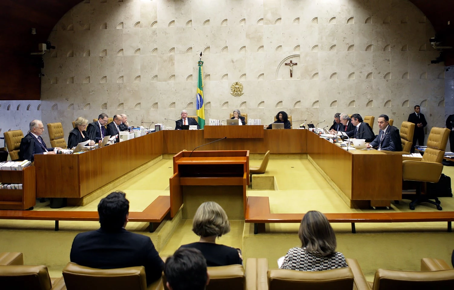 bancoImagemFotoAudiencia_AP_334947-1486673214