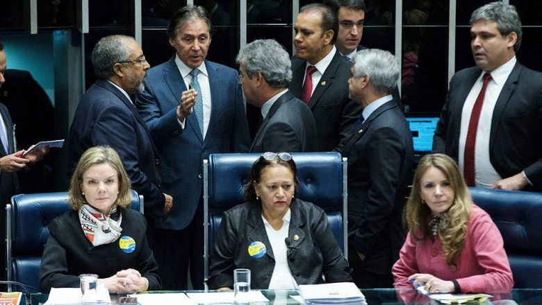 senadoras-mesa-diretora-1499890271