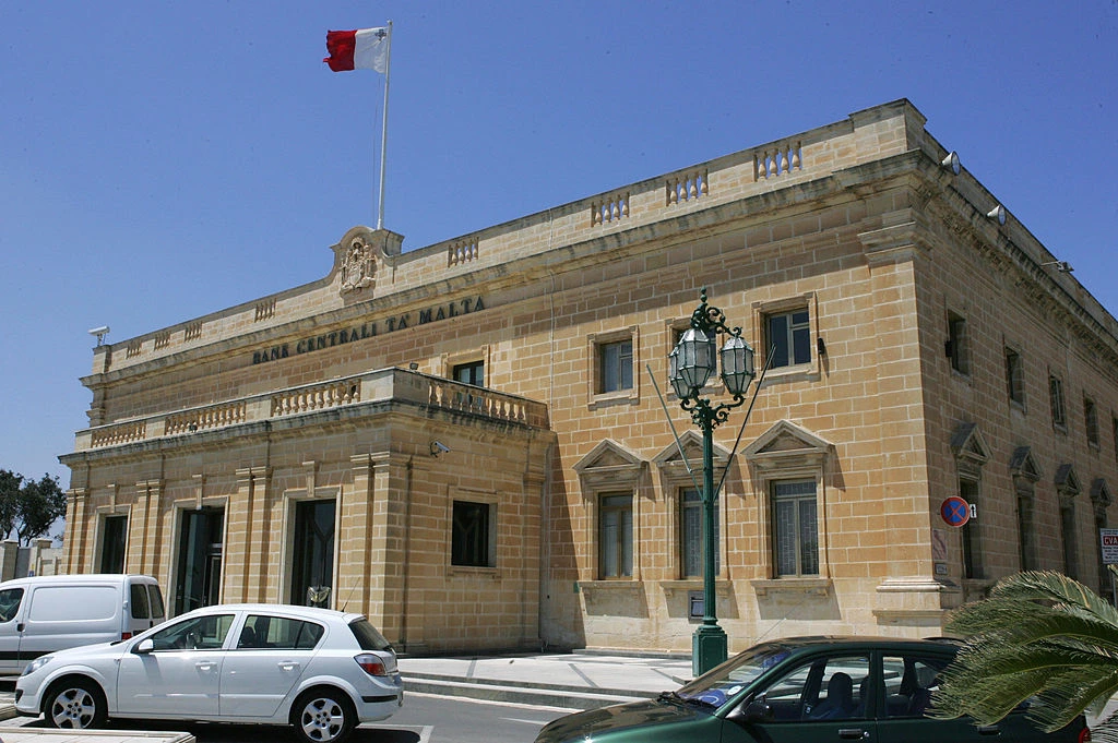 Malta (Valetta), MALTA: Picture taken 10 May 2007 in Malta of Valletta's Central Bank of Malta. AFP PHOTO / ANDREAS SOLARO (Photo credit should read ANDREAS SOLARO/AFP/Getty Images)