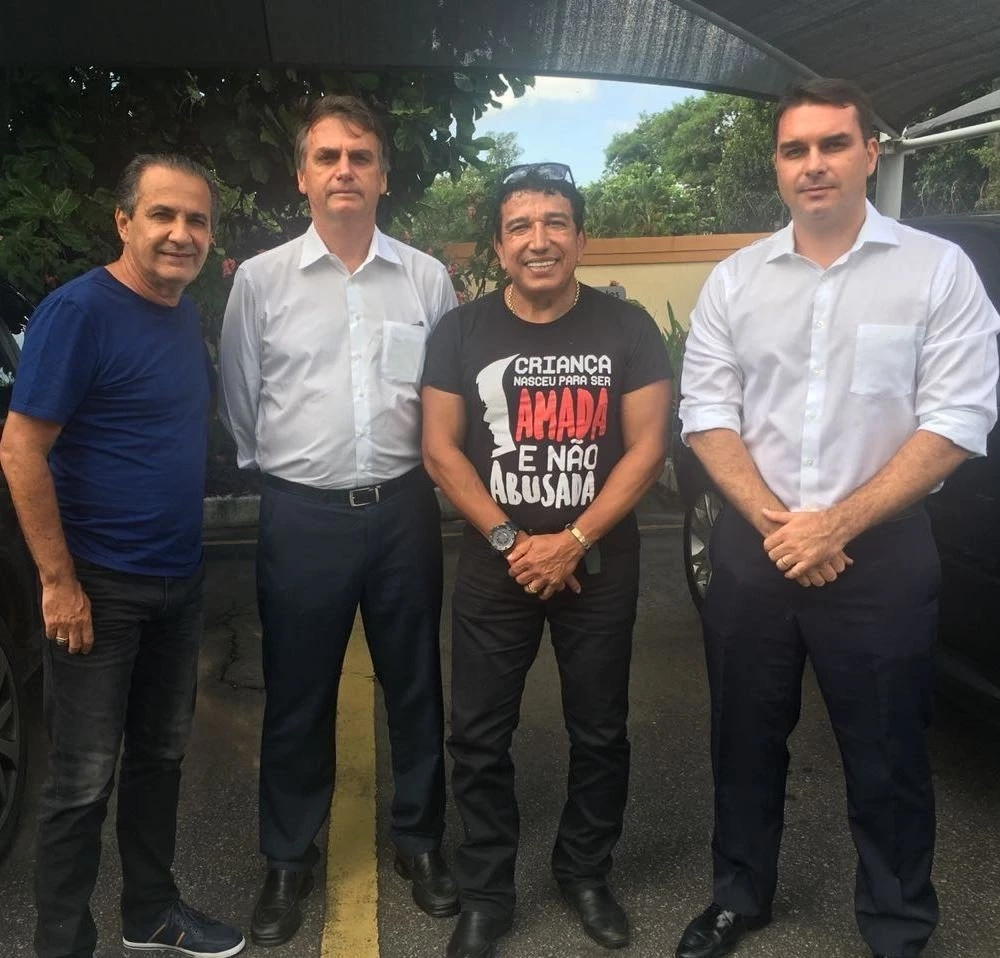 Malta orgulha-se te ter apresentado Bolsonaro ao pastor Silas Malafaia.