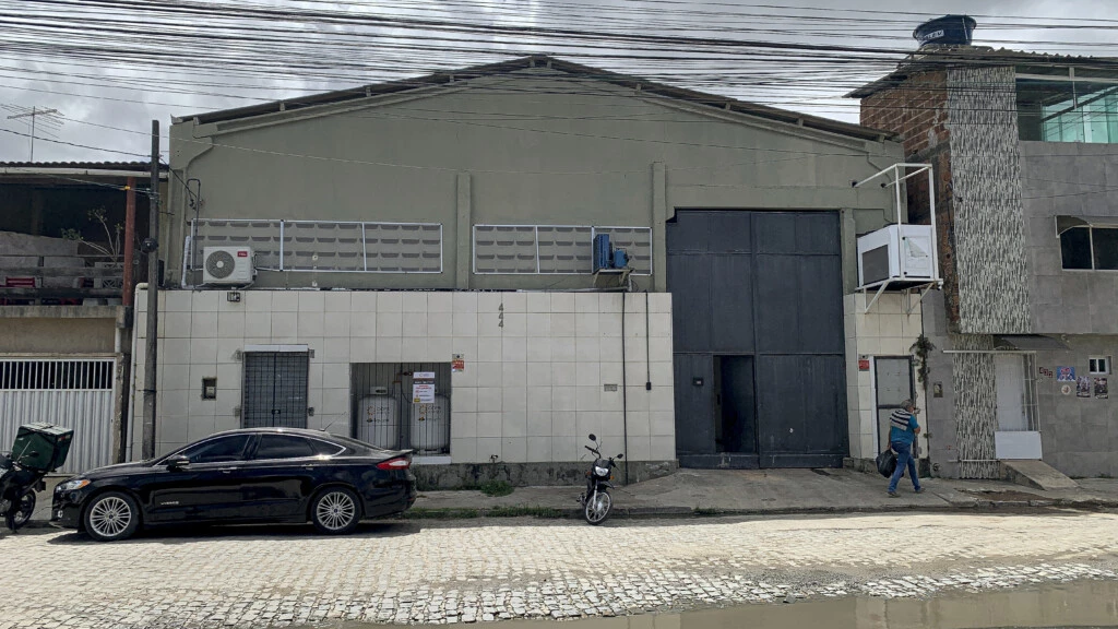 01/10/2024 - Bairro do Zumbi, Recife. Rua Frei Teófilo de Virgoletta. Foto: Arnaldo Sete.
