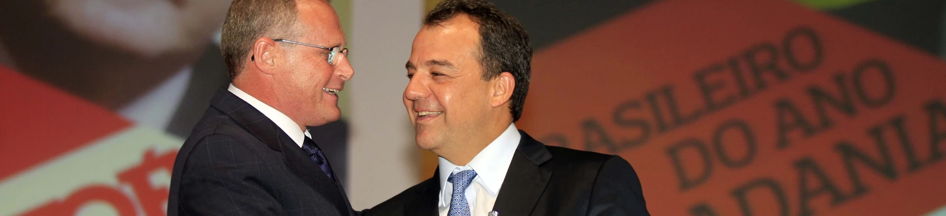 06/12/2011; São Paulo; Governador Sérgio Cabral na Cerimônia deentrega do Título de Brasileiro do Ano ao secretário de segurança , José Mariano Beltrame; Fotos: Carlos Magno 06/12/2011; São Paulo; Governador Sérgio Cabral na Cerimônia deentrega do Título de Brasileiro do Ano ao secretário de segurança , José Mariano Beltrame; Fotos: Carlos Magno