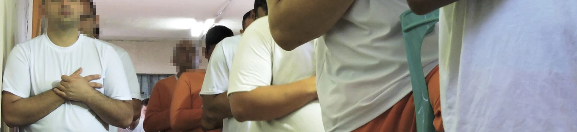 Prisão em que detentos trabalham, estudam e são bem tratados faz reincidência criminal cair a 10% Prisão em que detentos trabalham, estudam e são bem tratados faz reincidência criminal cair a 10%