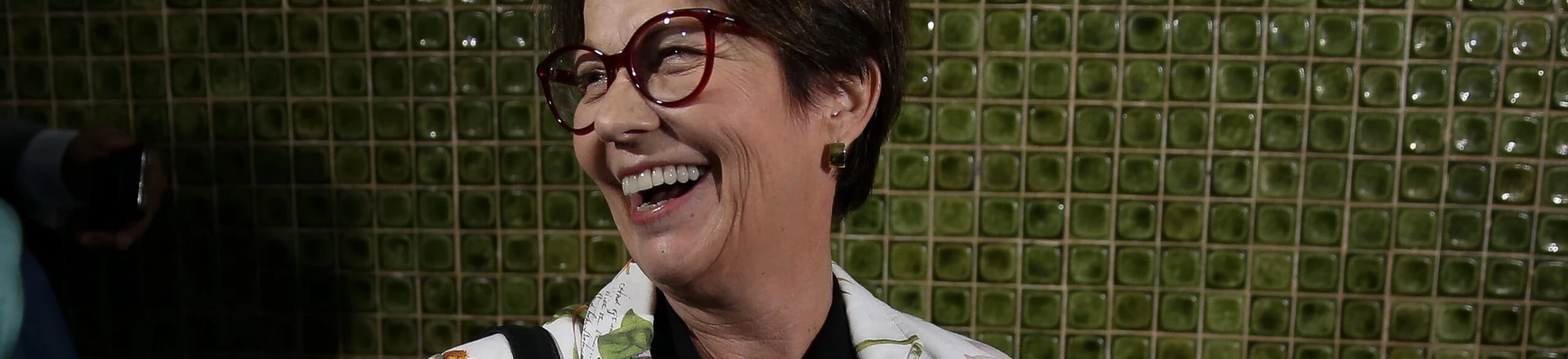 BRASÍLIA, DF, 08.11.2018 - TEREZA-CRISTINA - A deputada federal Tereza Cristina (DEM-MS), indicada pelo presidente eleito, Jair Bolsonaro (PSL), para o ministério da Agricultura, concede entrevista na manhã desta quinta-feira (8). (Foto: Pedro Ladeira/Folhapress) BRASÍLIA, DF, 08.11.2018 - TEREZA-CRISTINA - A deputada federal Tereza Cristina (DEM-MS), indicada pelo presidente eleito, Jair Bolsonaro (PSL), para o ministério da Agricultura, concede entrevista na manhã desta quinta-feira (8). (Foto: Pedro Ladeira/Folhapress)