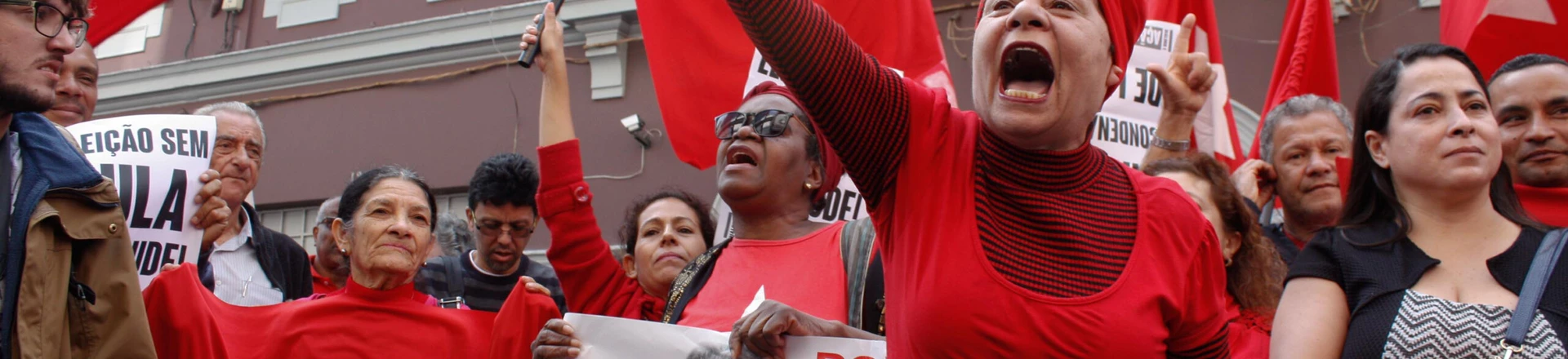 SAO PAULO, 13.07.2017: LULA-SP - O ex-presidente Luiz Inacio Lula da Silva concede coletiva de imprensa nesta quinta-feira (13), no Diretorio Nacional do PT, em Sao Paulo.(Foto: Luiz Claudio Barbosa/Codigo19/Folhapress) SAO PAULO, 13.07.2017: LULA-SP - O ex-presidente Luiz Inacio Lula da Silva concede coletiva de imprensa nesta quinta-feira (13), no Diretorio Nacional do PT, em Sao Paulo.(Foto: Luiz Claudio Barbosa/Codigo19/Folhapress)