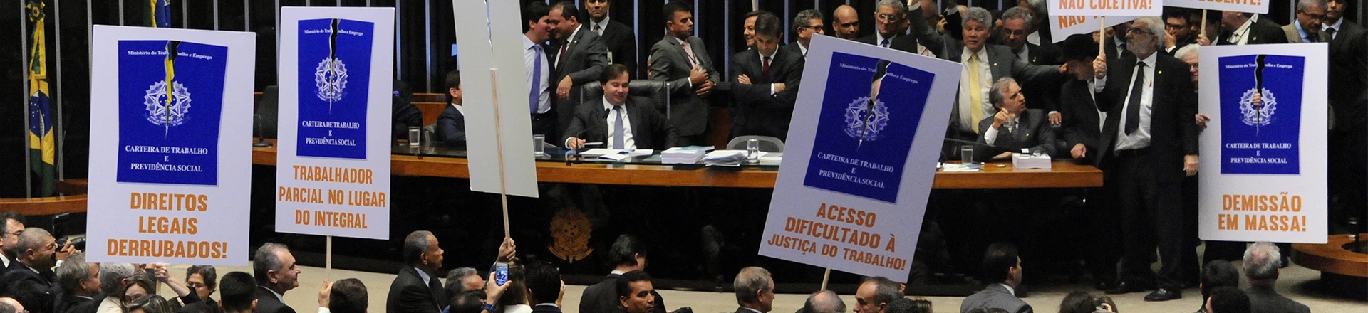 Governo ignora trabalhadores e segue firme com mudanças que beneficiam empresários Governo ignora trabalhadores e segue firme com mudanças que beneficiam empresários