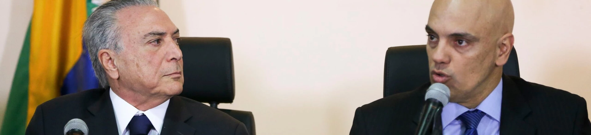 Brasília - O Presidente interino, Michel Temer, e o ministro da Justiça, Alexandre de Moraes, participam de reunião com os secretários de Segurança Pública de todos os Estados, no Ministério da Justiça. (Marcelo Camargo/Agência Brasil) Brasília - O Presidente interino, Michel Temer, e o ministro da Justiça, Alexandre de Moraes, participam de reunião com os secretários de Segurança Pública de todos os Estados, no Ministério da Justiça. (Marcelo Camargo/Agência Brasil)