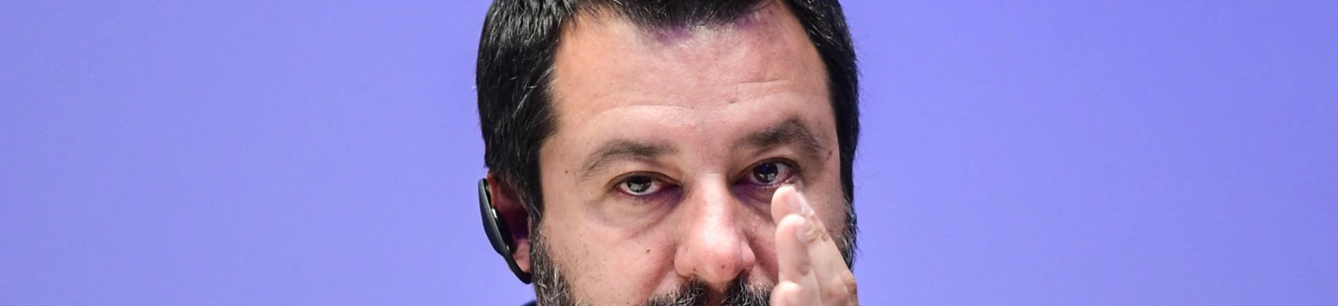 O ministro do Interior da Itália disse que os estudantes que protestam por melhoras no sistema educacional do país são “instrumentalizados” pela esquerda. Lembra Bolsonaro? Não por acaso. O ministro do Interior da Itália disse que os estudantes que protestam por melhoras no sistema educacional do país são “instrumentalizados” pela esquerda. Lembra Bolsonaro? Não por acaso.