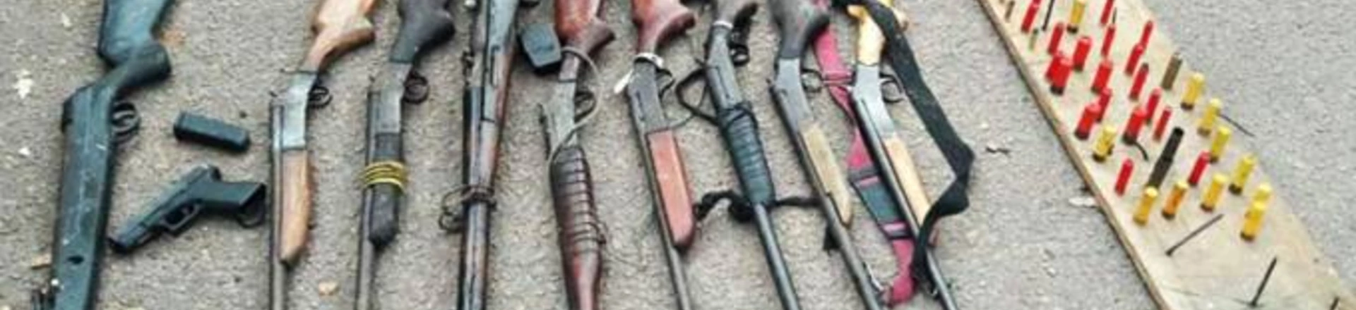 Caos generalizado transforma escândalos em notícias de pé de página Caos generalizado transforma escândalos em notícias de pé de página