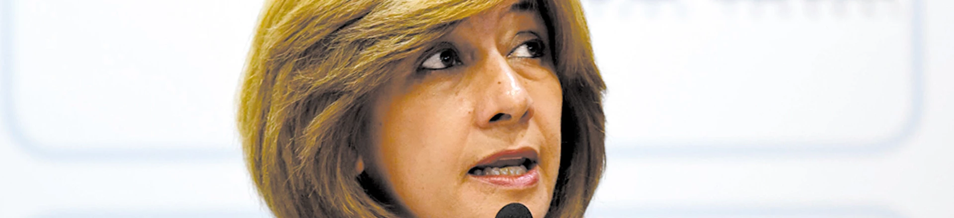 Entrevista: 'Pulverizar as doses da vacina pelo país não vai ter impacto nenhum' Entrevista: 'Pulverizar as doses da vacina pelo país não vai ter impacto nenhum'