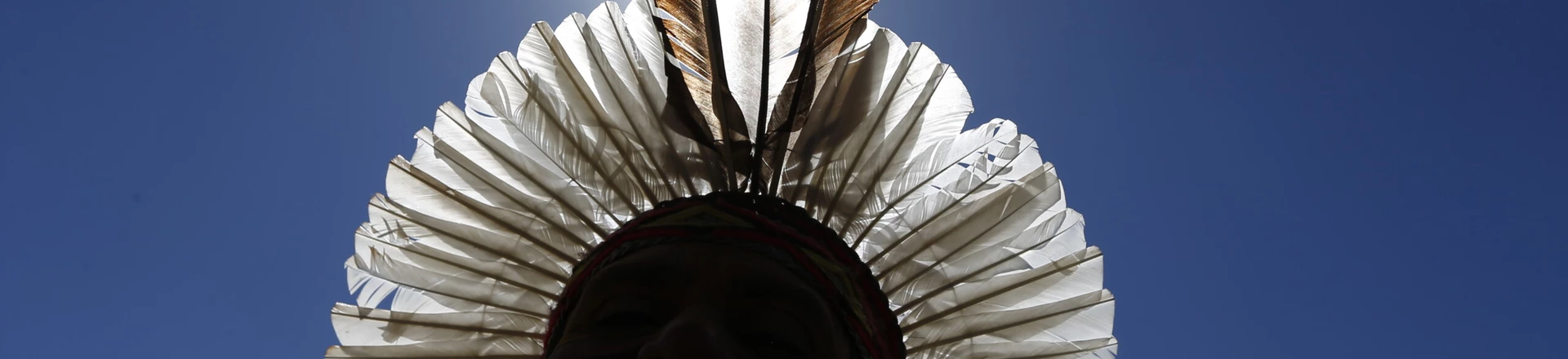 BRASÍLIA, DF, 06.07.2016: INDIOS-PROTESTO - Índios Tupinambas, da Bahia, protestam por efetivação de seus direitos e contra a indicação de um general da reserva do Exército, Sebastião Roberto Peternelli Júnior, pelo PSC para a presidência da Funai. (Foto: Pedro Ladeira/Folhapress) BRASÍLIA, DF, 06.07.2016: INDIOS-PROTESTO - Índios Tupinambas, da Bahia, protestam por efetivação de seus direitos e contra a indicação de um general da reserva do Exército, Sebastião Roberto Peternelli Júnior, pelo PSC para a presidência da Funai. (Foto: Pedro Ladeira/Folhapress)