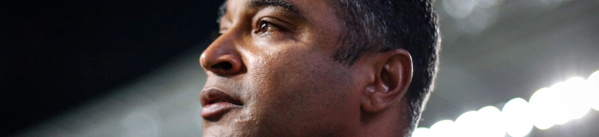 Técnico do Bahia, Machado deu uma aula sobre racismo institucional numa coletiva. Nesta entrevista, ele comenta por que futebol tem tudo a ver com política. Técnico do Bahia, Machado deu uma aula sobre racismo institucional numa coletiva. Nesta entrevista, ele comenta por que futebol tem tudo a ver com política.