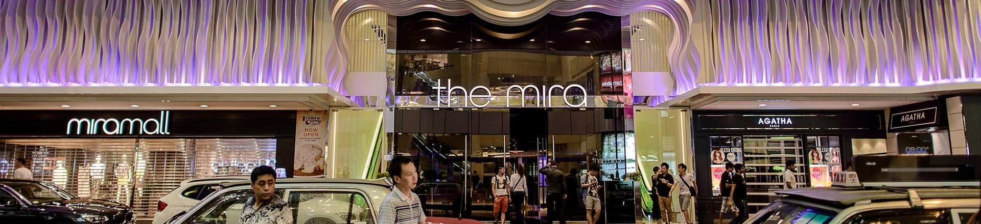 The Mira hotel in Hong Kong, where Edward Snowden had been staying, is pictured in Hong Kong on June 11, 2013. Snowden, a 29-year-old US government contractor and the source who leaked details of a vast secret US program to monitor Internet users, was reported to have checked out of the Mira hotel on June 10. AFP PHOTO / Philippe Lopez (Photo credit should read PHILIPPE LOPEZ/AFP/Getty Images) The Mira hotel in Hong Kong, where Edward Snowden had been staying, is pictured in Hong Kong on June 11, 2013. Snowden, a 29-year-old US government contractor and the source who leaked details of a vast secret US program to monitor Internet users, was reported to have checked out of the Mira hotel on June 10. AFP PHOTO / Philippe Lopez (Photo credit should read PHILIPPE LOPEZ/AFP/Getty Images)