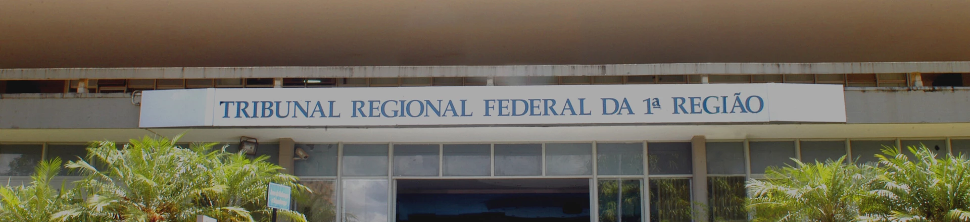 'Exagero' e 'realidade rústica': Leia o que escrevem desembargadores e juízes ao inocentar patrões acusados de trabalho escravo 'Exagero' e 'realidade rústica': Leia o que escrevem desembargadores e juízes ao inocentar patrões acusados de trabalho escravo