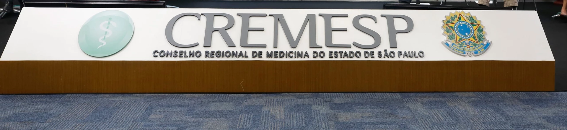 Site com "esquerdômetro" expõe até posts de Facebook de membros das chapas que concorrem à diretoria do Cremesp. O órgão é responsável por fiscalizar a conduta dos médicos em São Paulo. Site com "esquerdômetro" expõe até posts de Facebook de membros das chapas que concorrem à diretoria do Cremesp. O órgão é responsável por fiscalizar a conduta dos médicos em São Paulo.