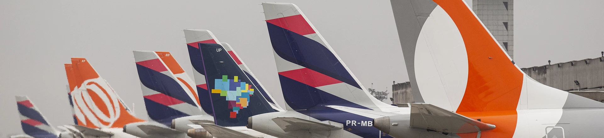 Aviões na pista principal do Aeroporto de Congonhas . Foto: Eduardo Knapp/Folhapress. Aviões na pista principal do Aeroporto de Congonhas . Foto: Eduardo Knapp/Folhapress.