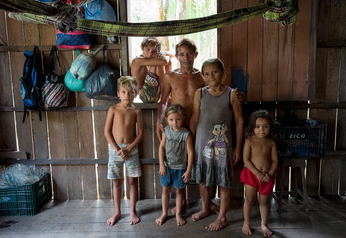 Você prefere seu açaí com granola, banana ou trabalho infantil?