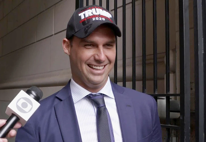 Filhos de Bolsonaro precisam refletir no cantinho do castigo Filhos de Bolsonaro precisam refletir no cantinho do castigo