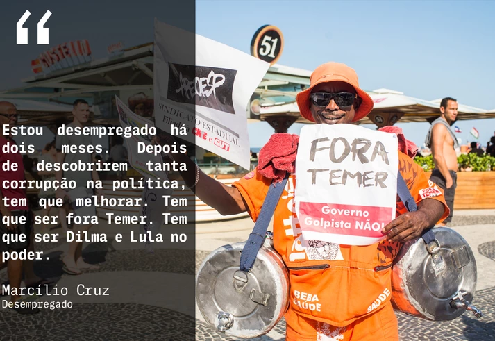 Milhares se reúnem em Copacabana em protesto contra governo Temer e Jogos Olímpicos Milhares se reúnem em Copacabana em protesto contra governo Temer e Jogos Olímpicos