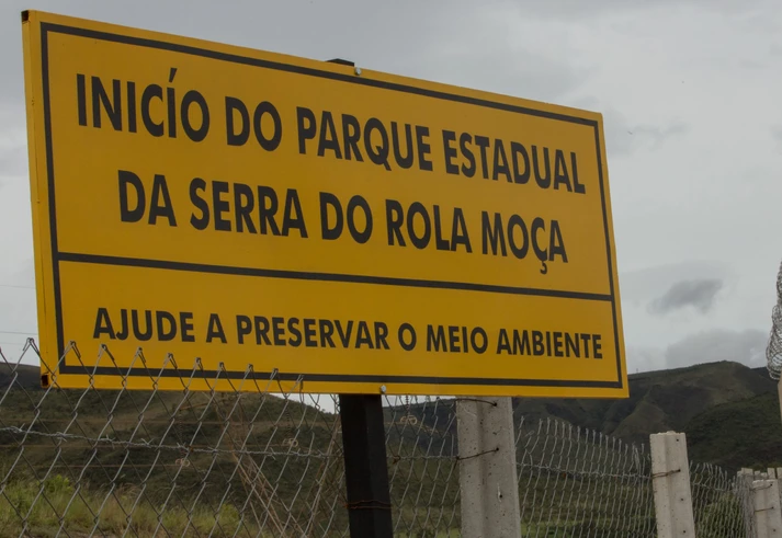 A família de políticos, empreiteiros e corretores que quer trocar uma lei ambiental por loteamentos A família de políticos, empreiteiros e corretores que quer trocar uma lei ambiental por loteamentos